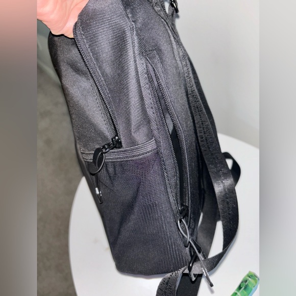 Gymshark Backpack - Picture 5 of 6